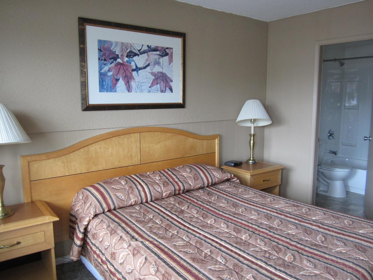 Bulkley Valley Motel New Hazelton Экстерьер фото