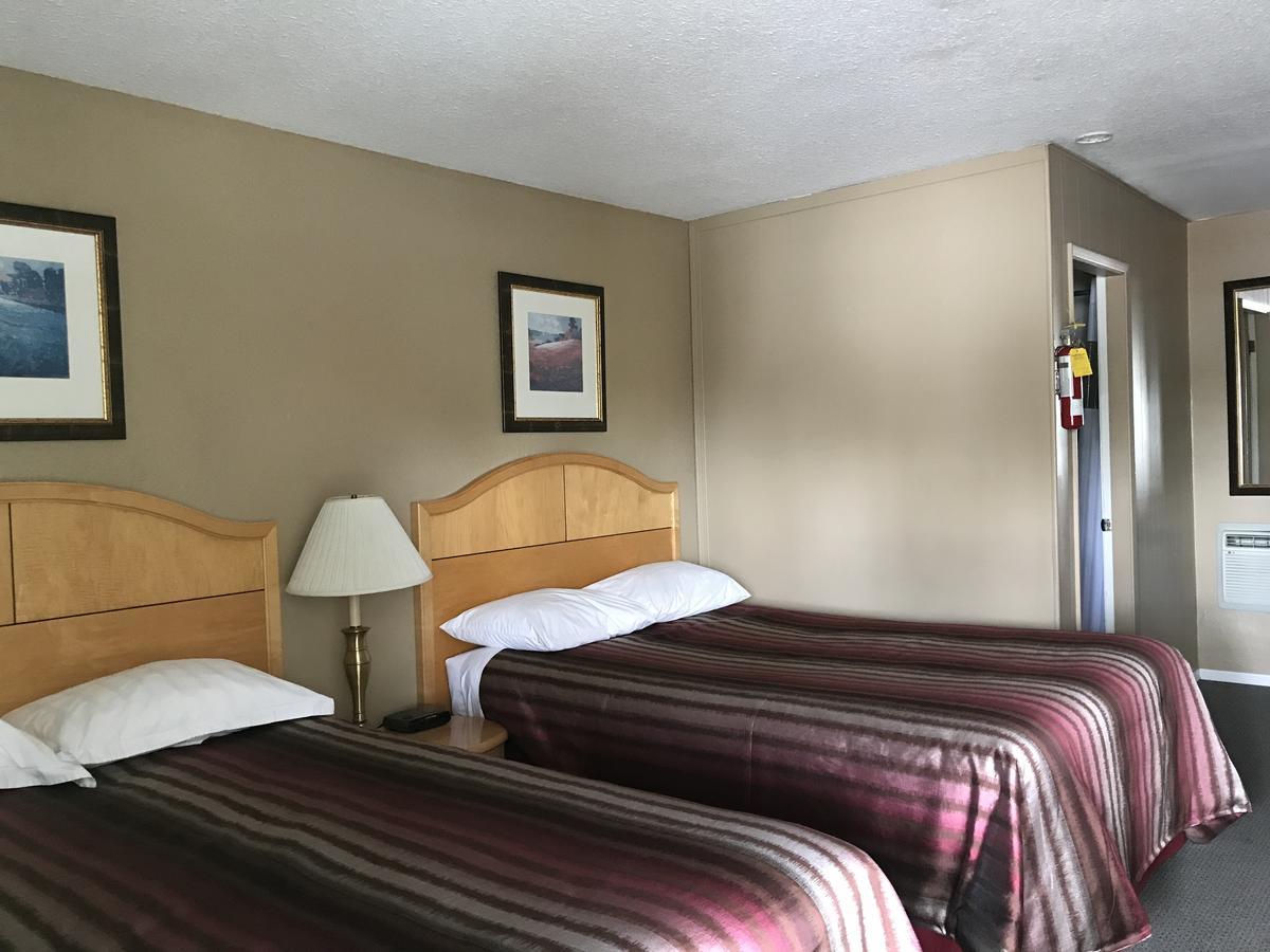 Bulkley Valley Motel New Hazelton Экстерьер фото
